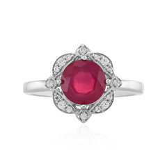 Anello in argento con Rubino del Madagascar
