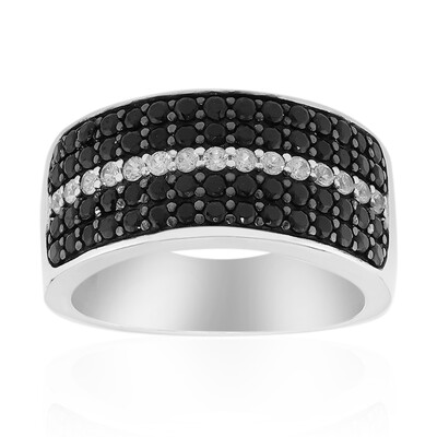 Anello in argento con Spinello Nero