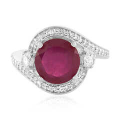 Anello in argento con Rubino del Madagascar