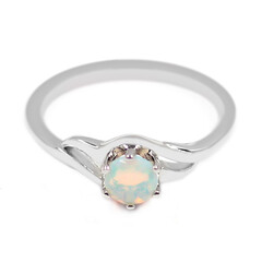 Anello in argento con Opale di Welo