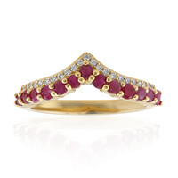 Anello in argento con Rubino