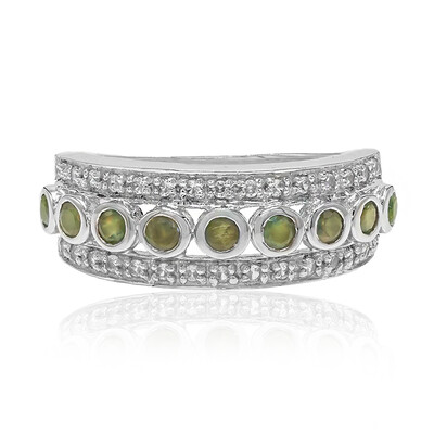 Anello in argento con Alessandrite
