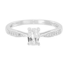 Anello in argento con Goshenite