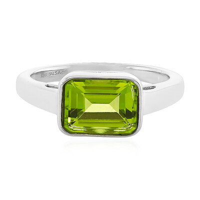 Anello in argento con Peridoto Jilin