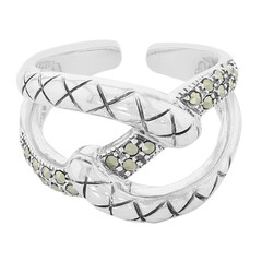 Anello in argento con Marcassite