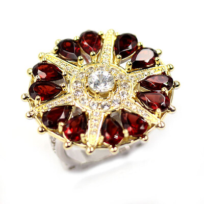 Anello in argento con Granato Mozambico (Dallas Prince Designs)