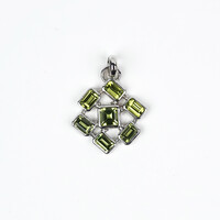 Ciondolo in argento con Peridoto