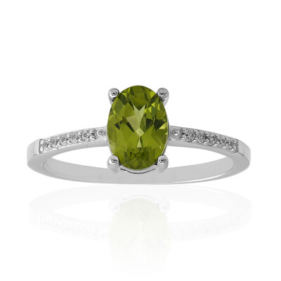 Anello in argento con Peridoto della Birmania
