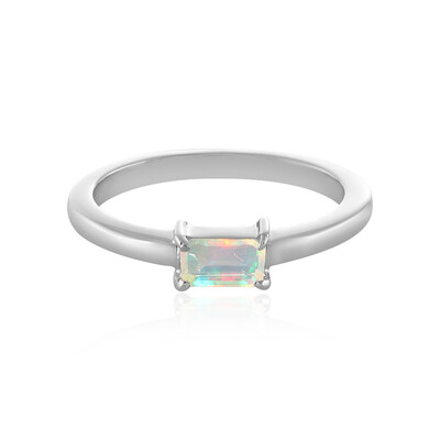 Anello in argento con Opale di Welo
