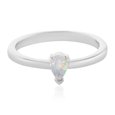 Anello in argento con Opale di Welo