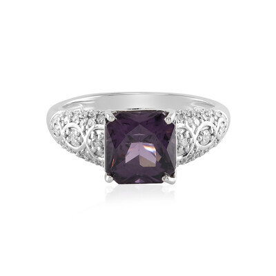 Anello in oro con Spinello Lavanda Luc Yen (AMAYANI)
