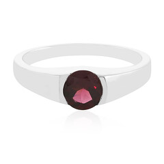 Anello in argento con Rubino del Madagascar