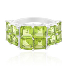 Anello in argento con Peridoto