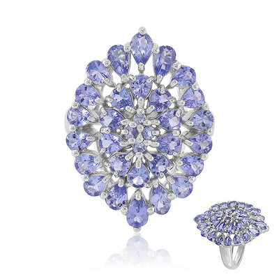 Anello in argento con Tanzanite