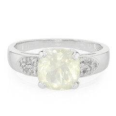 Anello in argento con Ortoclasio