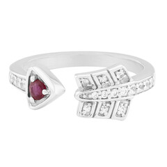 Anello in argento con Rubino del Madagascar