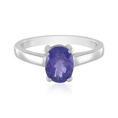 Anello in argento con Tanzanite