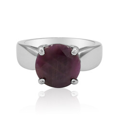 Anello in argento con Rubino