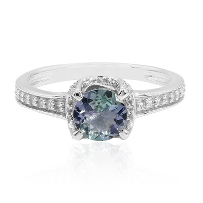 Anello in oro con Tanzanite