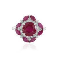 Anello in argento con Rubino del Madagascar