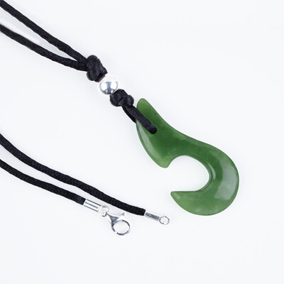 Collana con Nefrite