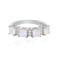 Anello in argento con Opale di Welo