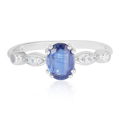 Anello in argento con Cianite del Nepal