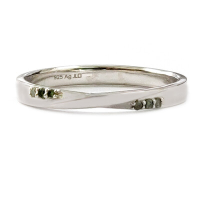 Anello in argento con Diamante Verde