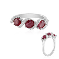 Anello in argento con Rubino del Madagascar