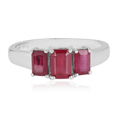 Anello in argento con Rubino del Madagascar