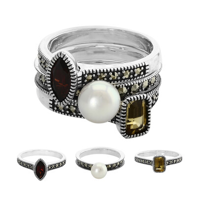 Anello in argento con Granato Mozambico