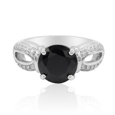 Anello in argento con Spinello Nero