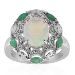 Anello in argento con Opale di Welo