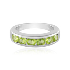 Anello in argento con Peridoto