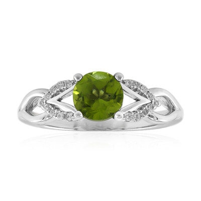Anello in argento con Peridoto della Birmania