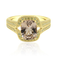 Anello in oro con Morganite