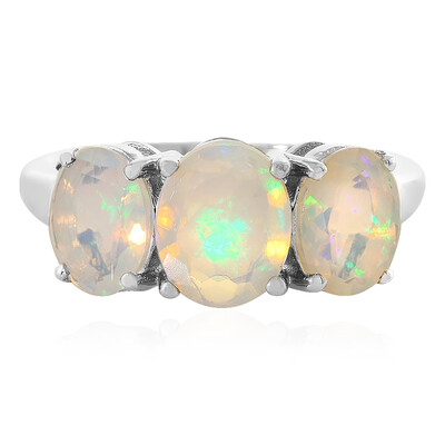 Anello in argento con Opale di Welo