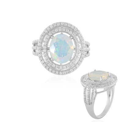 Anello in argento con Opale di Welo