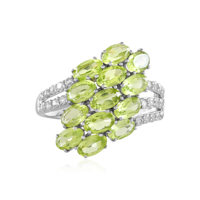 Anello in argento con Peridoto