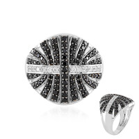 Anello in argento con Spinello Nero