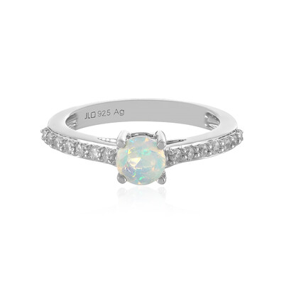Anello in argento con Opale di Welo