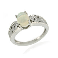 Anello in argento con Opale di Welo
