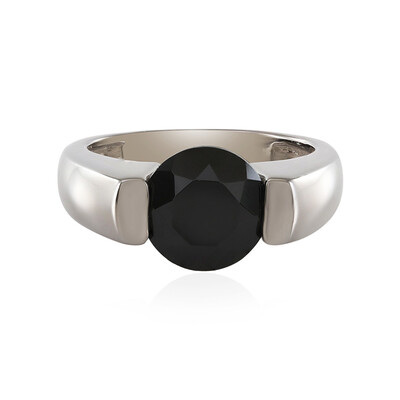 Anello in argento con Spinello Nero