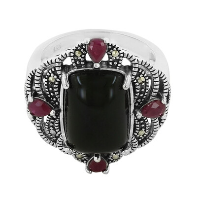 Anello in argento con Agata Nera