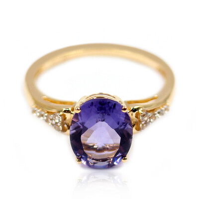 Anello in oro con Quarzo Mirtillo