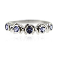 Anello in argento con Tanzanite