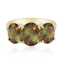 Anello in oro con Andalusite