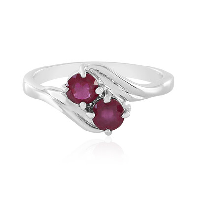 Anello in argento con Rubino del Madagascar