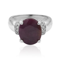 Anello in argento con Rubino