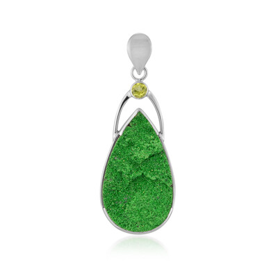 Ciondolo in argento con Uvarovite